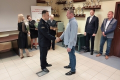 Uroczysty apel z okazji pożegnania strażaków kończących służbę w Państwowej Straży Pożarnej