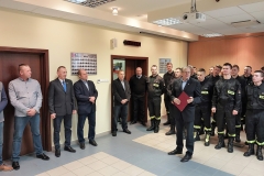 Uroczysty apel z okazji pożegnania strażaków kończących służbę w Państwowej Straży Pożarnej