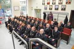 Uroczysta zbiórka, podczas której wręczono promesy przedstawicielom Ochotniczych Straży Pożarnych z terenu powiatu świdnickiego na realizację zadań statutowych
