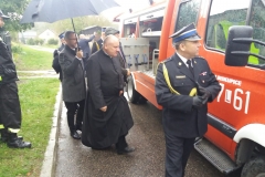 Uroczystość przekazania samochodu ratowniczo-gaśniczego z Jednostki Ratowniczo-Gaśniczej w Świdniku dla jednostki Ochotniczej Straży Pożarnej w Biskupicach