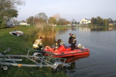 Ćwiczenia zgrywające - wodowanie łodzi